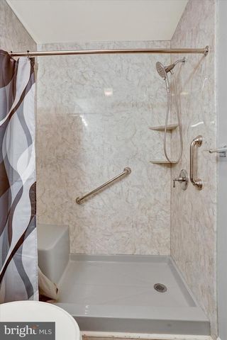 7236 CLEARFIELD ST, Harrisburg, PA 17111