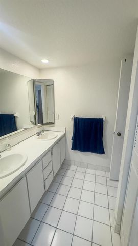 407 Arabian Road, Palm Springs, FL 33461