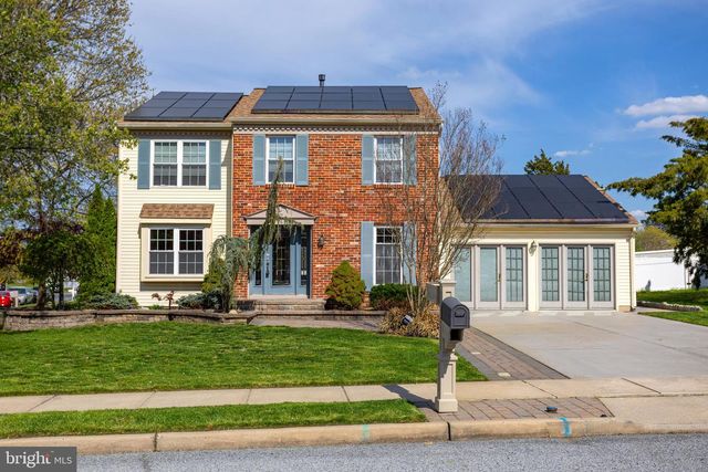 14 HILLIARD WAY, Sewell, NJ 08080