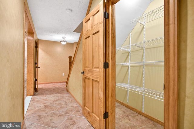 14 HILLIARD WAY, Sewell, NJ 08080