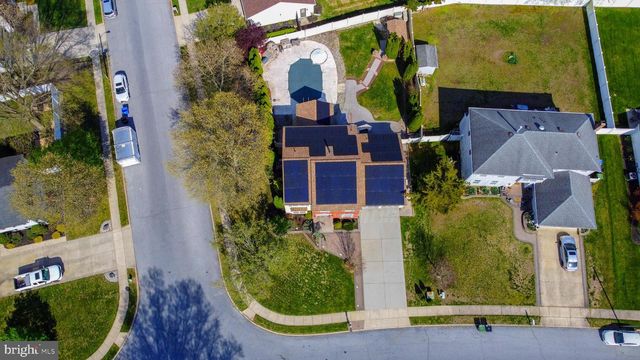 14 HILLIARD WAY, Sewell, NJ 08080