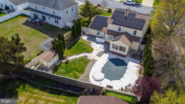 14 HILLIARD WAY, Sewell, NJ 08080