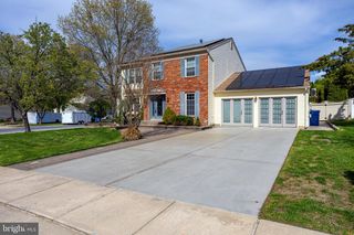 14 HILLIARD WAY, Sewell, NJ 08080