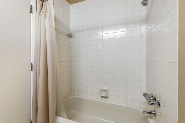 6378 Moseley Street, Hollywood, FL 33024