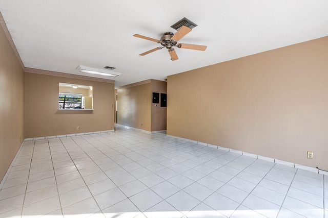 6378 Moseley Street, Hollywood, FL 33024