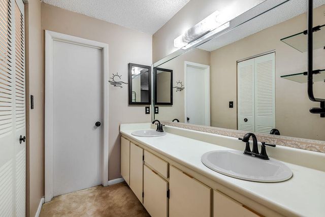 6378 Moseley Street, Hollywood, FL 33024