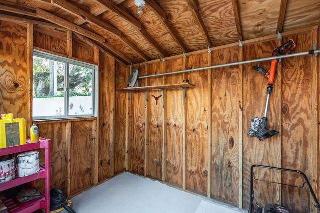 6378 Moseley Street, Hollywood, FL 33024