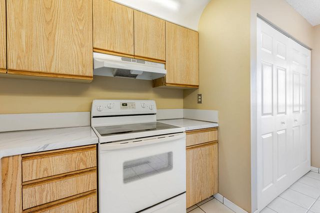 6378 Moseley Street, Hollywood, FL 33024