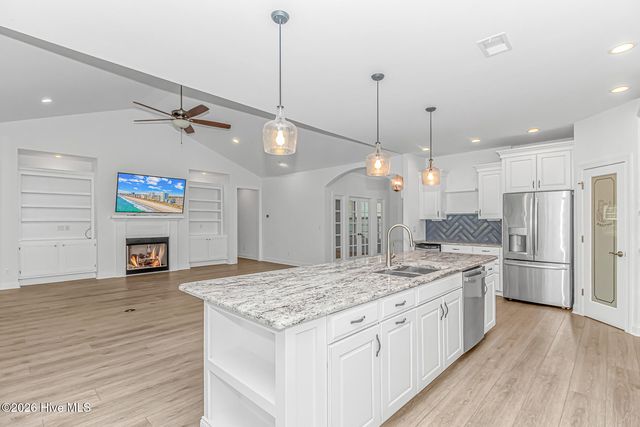 791 Wild Oak Lane NW, Calabash, NC 28467