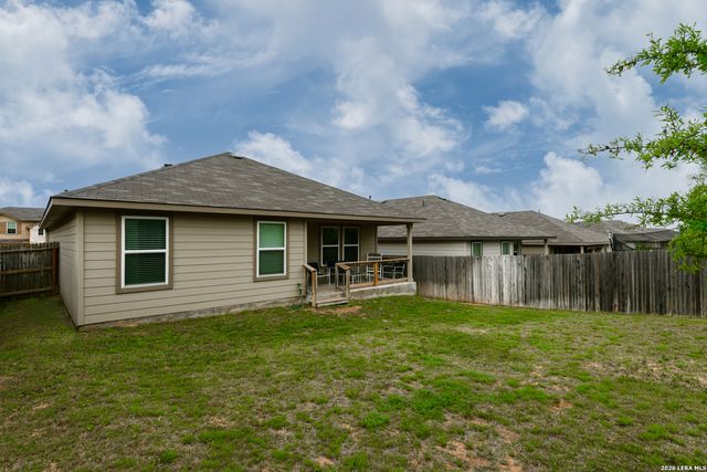 5615 Chase Falls, San Antonio, TX 78266