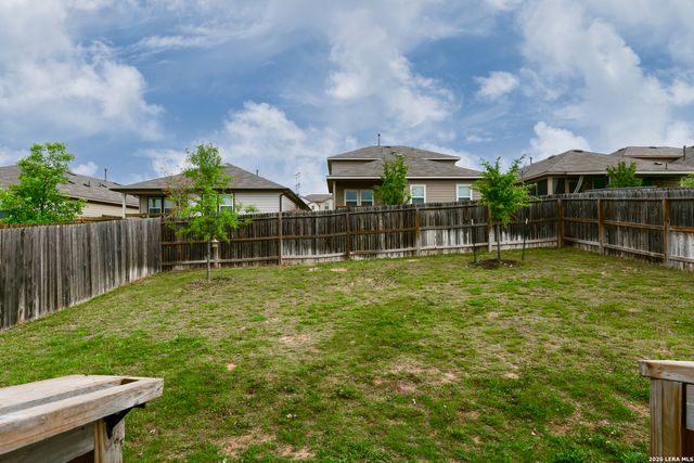 5615 Chase Falls, San Antonio, TX 78266