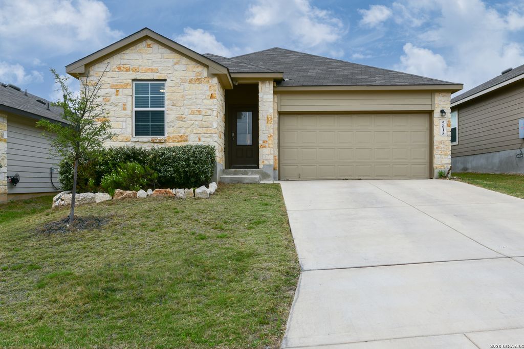 5615 Chase Falls, San Antonio, TX 78266