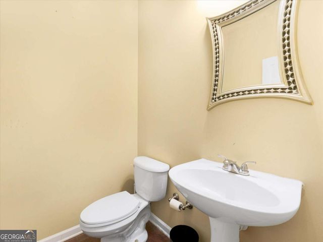 513 Grove Field Court, Suwanee, GA 30024