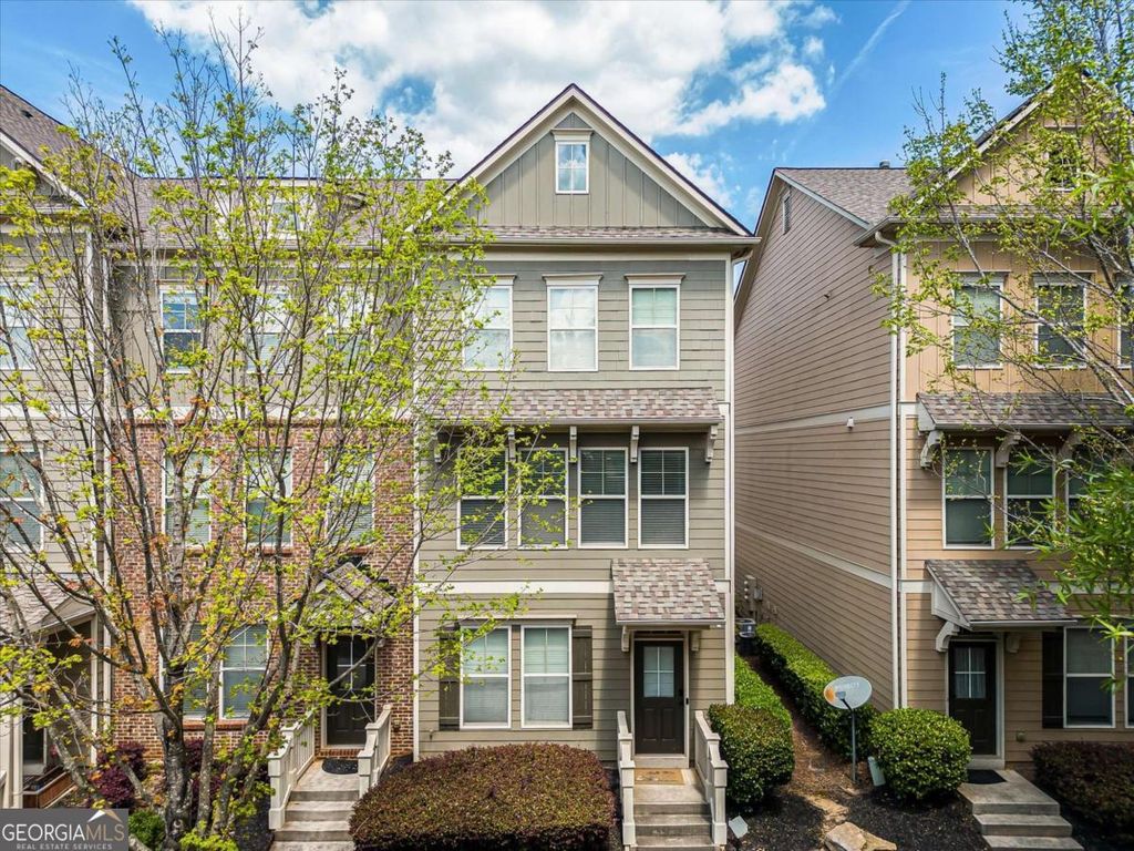 513 Grove Field Court, Suwanee, GA 30024