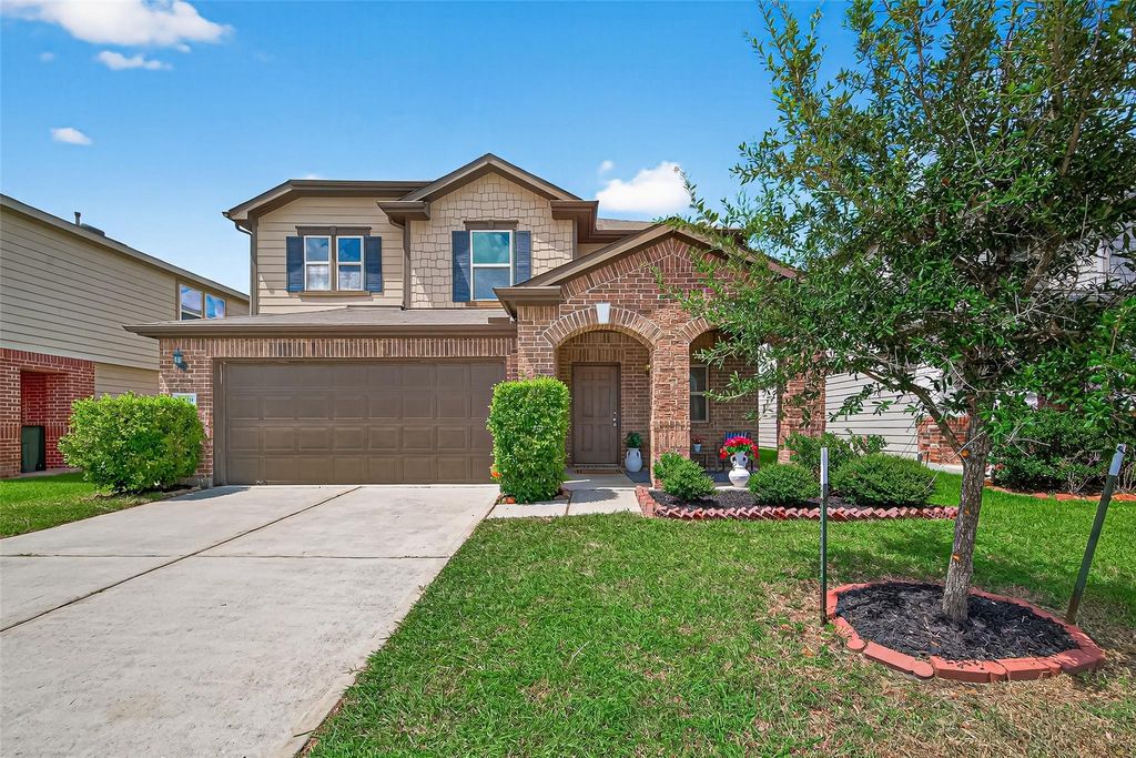 2610 Cabin Cove Lane, Houston, TX 77038