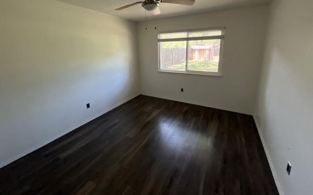 1712 Somerset DR, Round Rock, TX 78681