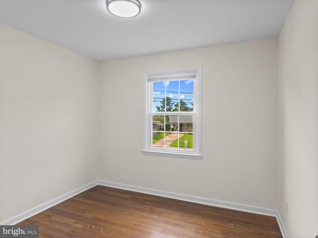13203 FOXHALL DR, Silver Spring, MD 20906