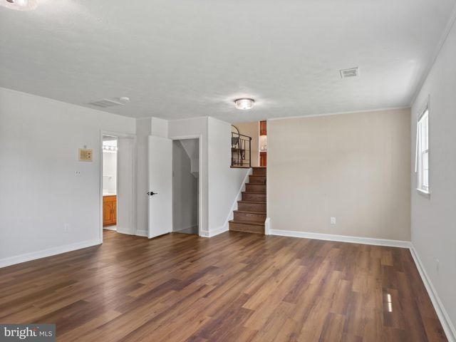 13203 FOXHALL DR, Silver Spring, MD 20906