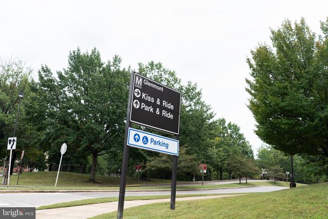 13203 FOXHALL DR, Silver Spring, MD 20906