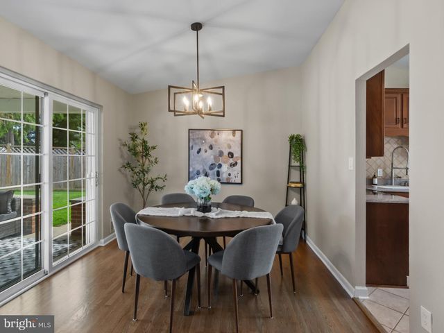 13203 FOXHALL DR, Silver Spring, MD 20906