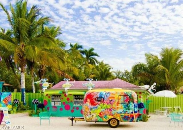 2821 Bruce ST, Matlacha, FL 33993