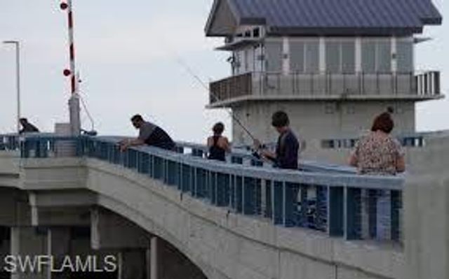 2821 Bruce ST, Matlacha, FL 33993