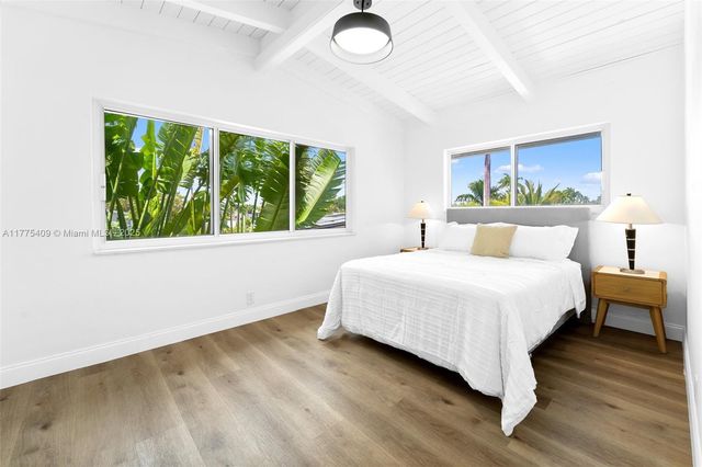 2684 Marathon Ln, Fort Lauderdale, FL 33312