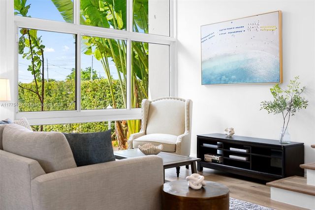 2684 Marathon Ln, Fort Lauderdale, FL 33312