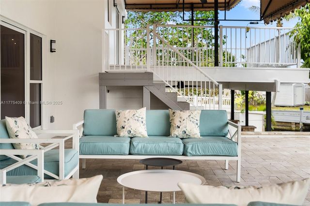 2684 Marathon Ln, Fort Lauderdale, FL 33312