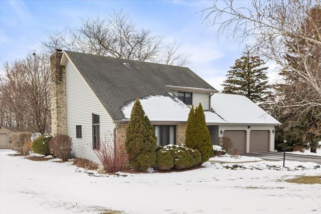 24840 S Hemphill Drive, Elwood, IL 60421