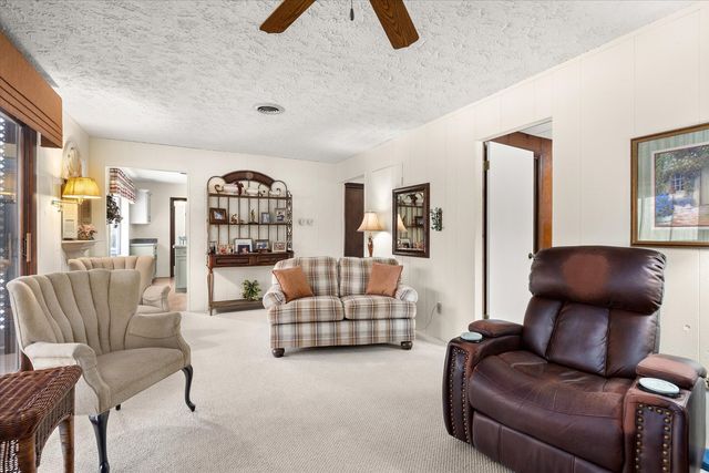 24840 S Hemphill Drive, Elwood, IL 60421