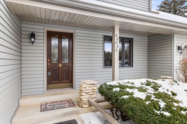 24840 S Hemphill Drive, Elwood, IL 60421