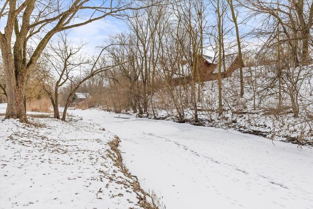 24840 S Hemphill Drive, Elwood, IL 60421