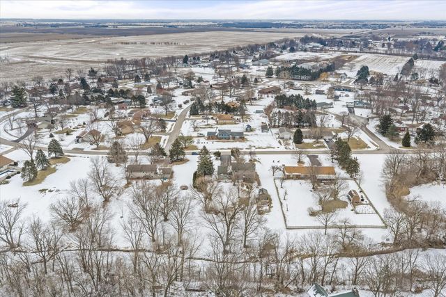 24840 S Hemphill Drive, Elwood, IL 60421