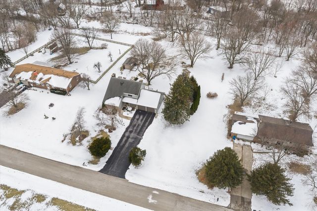 24840 S Hemphill Drive, Elwood, IL 60421