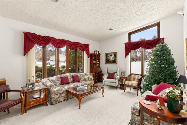 24840 S Hemphill Drive, Elwood, IL 60421