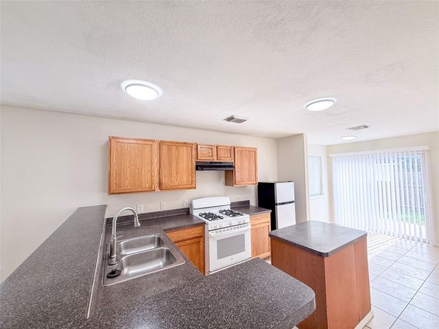 1023 Verde Trails Drive, Houston, TX 77073