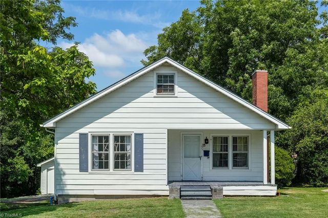 395 N Park Street, Asheboro, NC 27203
