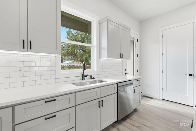 6821 W Ustick, Boise, ID 83704