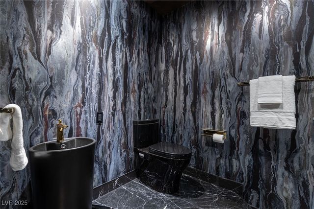 4575 Dean Martin Drive 1909, Las Vegas, NV 89103