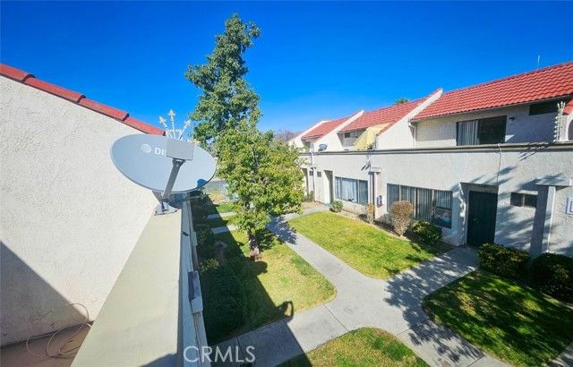 1337 W Latham, Hemet, CA 92543