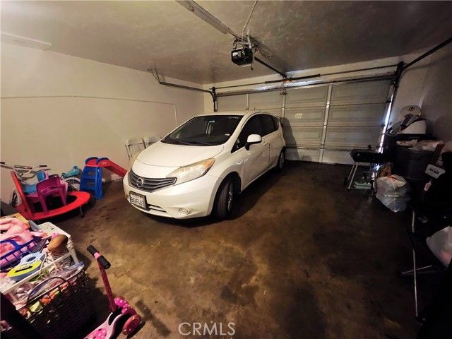 1337 W Latham, Hemet, CA 92543