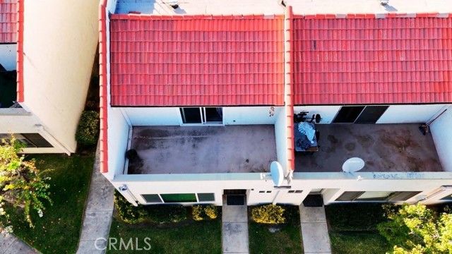 1337 W Latham, Hemet, CA 92543