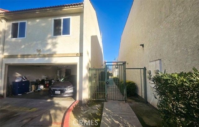 1337 W Latham, Hemet, CA 92543