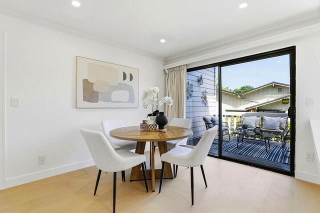 1350 Trinity Drive, Menlo Park, CA 94025