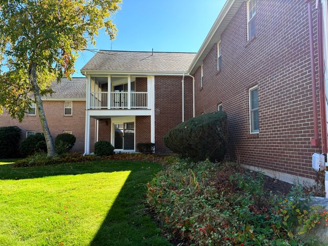 34 Brian Dr C, Stoughton, MA 02072