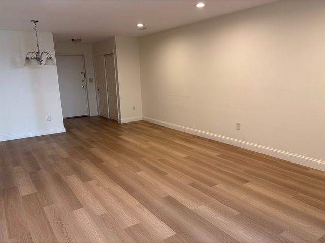 34 Brian Dr C, Stoughton, MA 02072