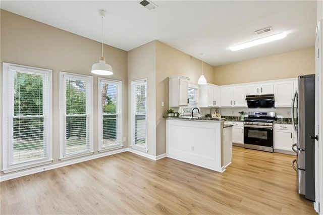 4100 Christacy Way, Marietta, GA 30066