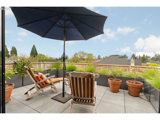 3576 Ne BRYCE St, Portland, OR 97212