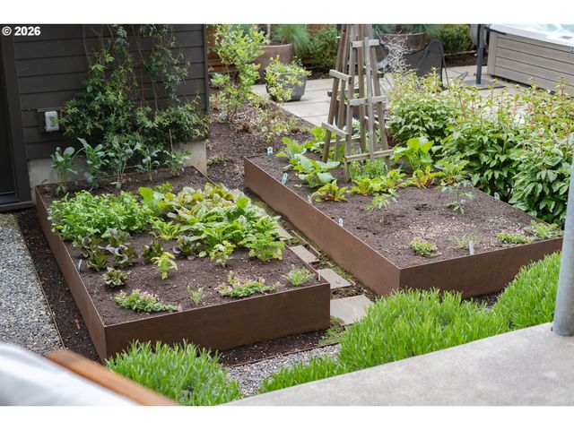 3576 Ne BRYCE St, Portland, OR 97212